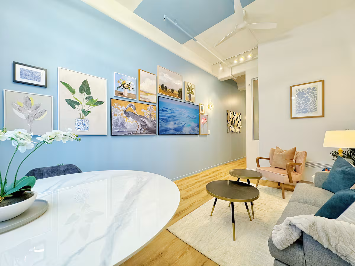 Modern Elegance CBD Luxury 1BR — Guardian Building photo 2