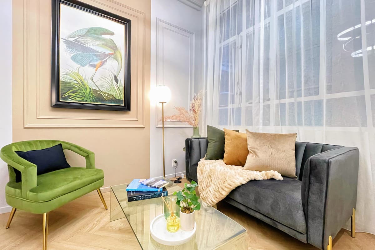 Stylish Chic 1BR Gem — Guardian Building photo 2
