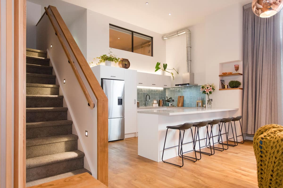 Designer City 4BR Loft with 2 Free Car Parks photo 2